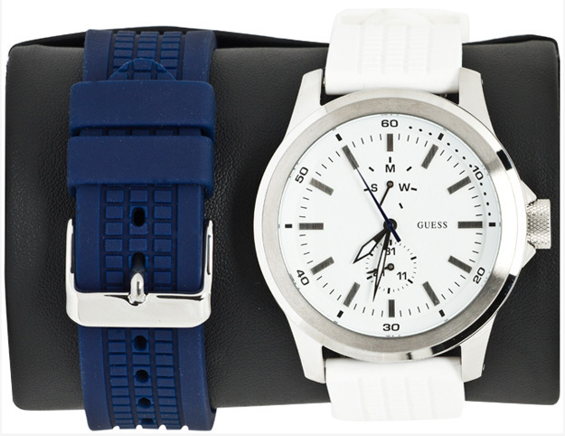 GUESS W11181G1 - мужские наручные часы GUESS W11181G1 - мужские наручные часыGUESS<br><br><br>Бренд: GUESS<br>Модель: GUESS W11181G1<br>Артикул: W11181G1<br>Вариант артикула: None<br>Коллекция: None<br>Подколлекция: None<br>Страна: США<br>Пол: мужские<br>Тип механизма: кварцевые<br>Механизм: None<br>Количество камней: None<br>Автоподзавод: None<br>Источник энергии: от батарейки<br>Срок службы элемента питания: None<br>Дисплей: стрелки<br>Цифры: отсутствуют<br>Водозащита: WR 50<br>Противоударные: None<br>Материал корпуса: нерж. сталь<br>Материал браслета: силикон<br>Материал безеля: None<br>Стекло: минеральное<br>Антибликовое покрытие: None<br>Цвет корпуса: None<br>Цвет браслета: None<br>Цвет циферблата: None<br>Цвет безеля: None<br>Размеры: None<br>Диаметр: None<br>Диаметр корпуса: None<br>Толщина: None<br>Ширина ремешка: None<br>Вес: None<br>Спорт-функции: None<br>Подсветка: стрелок<br>Вставка: None<br>Отображение даты: число, день недели<br>Хронограф: None<br>Таймер: None<br>Термометр: None<br>Хронометр: None<br>GPS: None<br>Радиосинхронизация: None<br>Барометр: None<br>Скелетон: None<br>Дополнительная информация: в комплекте сменный силиконовый ремешок<br>Дополнительные функции: None