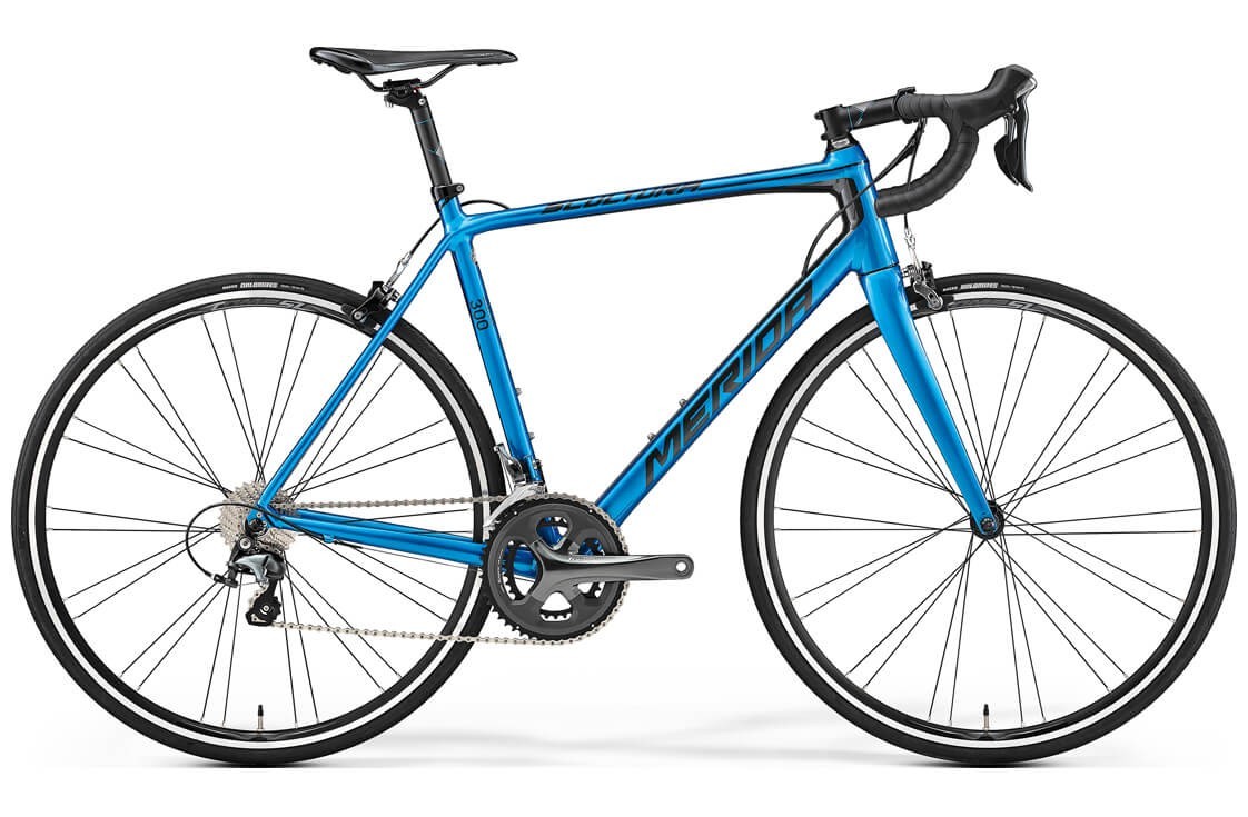 Merida Scultura 300 (2017) Merida Scultura 300 (2017)Дорожные<br><br>