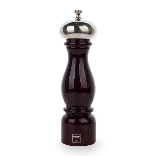 Мельница для перца деревянная 22 см BISETTI Palermo 7250LM Мельница для перца деревянная 22 см BISETTI Palermo 7250LMСолонки и перечницы<br>Мельница для перца деревянная 22 см BISETTI Palermo 7250LM<br> <br>Элегантное сочетание благородного дерева с нержавеющей сталью придает мельницам PALERMO определенную изысканность.<br>Механизмы мельниц BISETTI<br>Механизм мельниц для перца изготовлен из высококачественной твердой нержавеющей стали. Два ряда зубцов обеспечивает идеальное перетирание перца. Цинковое покрытие защищает весь механизм от возможного окисления, обеспечивая непревзойденную износостойкость.<br>Механизм мельницы для соли изготовлен из высокопрочной керамики. Все металлические детали производятся из нержавеющей стали и пищевого алюминия, что гарантирует устойчивость к коррозии.<br>Компания BISETTI дает гарантию 10 лет непосредственно на механизм мельницы. И вот уже более 70 лет не отступает от своих обещаний.<br>О компании BISETTI<br>BISETTI – итальянская компания, имеющая богатую историю, которая началась в далеком 1945 году.<br>Кустарное производство по изготовлению кухонной утвари из дерева, расположенное на севере Италии, в городе Петтенаско, в провинции Новара, на берегу живописного озера Орта, упоминалось еще во второй половине XIX века. Уже тогда изделия ручной работы этой мастерской были очень любимы местным населением.<br>В 1945 году на базе мастерской были созданы первые мельницы для перца. Основным материалом для их производства стал бук. В настоящее время в ассортименте Компании насчитывается более 200 видов различных приспособлений для перемалывания специй: механические, электрические, мельницы для специй, для кофе и различных трав.<br>Для производства мельниц используют не только бук, но и оливковое дерево, бамбук, а также и другие современные материалы: высококачественный акрил и нержавеющую сталь.<br>С 1984 года Компанией управляет Бруно Бисетти. Благодаря внедрению современных технологий и бережному отношению к традициям, BISETTI по праву является одним из лидеров по производству высококачественных мельниц и кухонной утвари.<br>Шеф-повара со всего мира давно и успешно пользуются мельницами BISETTI для придания особого вкуса блюдам при создании настоящих шедевров кулинарии. BISETTI - это разнообразие моделей на самый взыскательный вкус, различные стилевые решения и, конечно же, надежность и гарантия качества!<br>