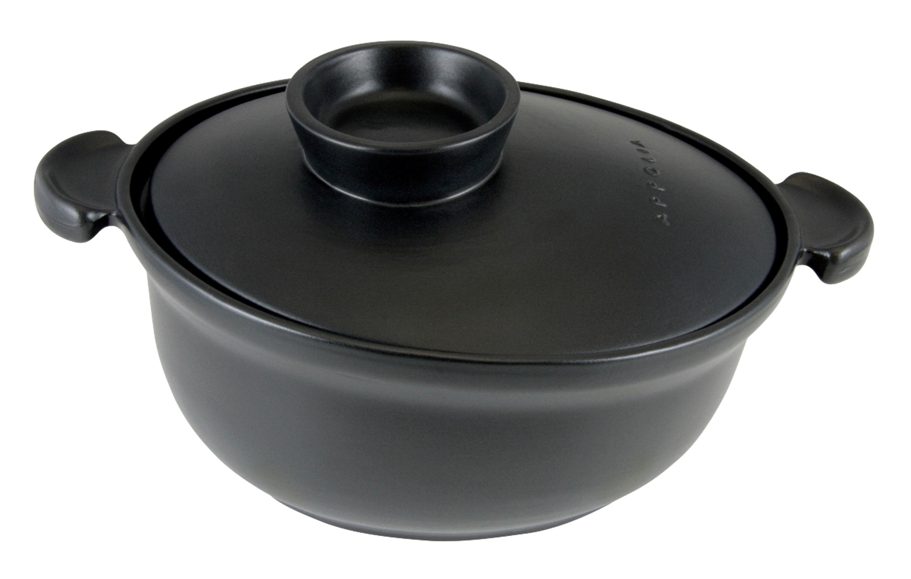 Кастрюля овальная 30,9х20,8 (2,2л) Appolia Terry&Flamme MATE BLACK LID 500020001 Кастрюля овальная 30,9х20,8 (2,2л) Appolia Terry&Flamme MATE BLACK LID 500020001Кастрюли<br>Кастрюля овальная 30,9х20,8 (2,2л) Appolia Terry&Flamme MATE BLACK LID 500020001<br> <br>Коллекция Terre&Flamme сочетает в себе современные технологии и вековые традиции. Прочная жароустойчивая керамика экологична и изготавливается из высококачественной глины. Прочная глазурь устойчива к растрескиванию и сколам, не содержит свинца и кадмия. Глина обеспечивает медленный и равномерный нагрев, деликатное приготовление с сохранением всех питательных веществ и витаминов, а та же долго сохраняет тепло, что удобно при сервировке горячих блюд. Подходит для приготовления на открытом огне, на газовых, электрических и других плитах, некоторые модели подходят для использования на индукционных плитах. Необходимо тщательно просушивать после мытья и хранить с приоткрытой крышкой.<br>