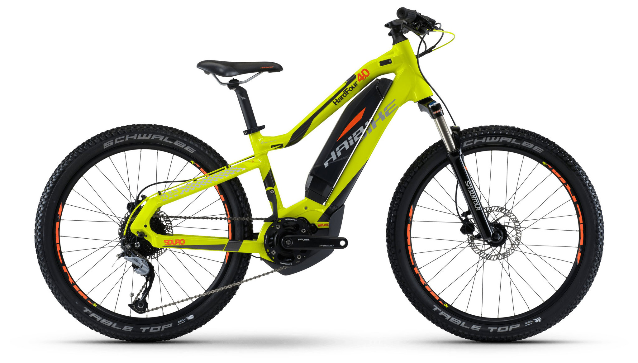 Haibike Sduro Hard Four 4.0 400Wh (2017) Haibike Sduro Hard Four 4.0 400Wh (2017)от 9 лет<br>Haibike Sduro Hardfour - отличный и легкий велосипед с электромотором, позволяющий быстро передвигаться, прикладывая при этом минимум усилий. Он способен разогнаться до 25 км/ч, а особая конструкция алюминиевой рамы позволяет чувствовать себя уверенно даже на максимальных скоростях. Надежность и стремительность обеспечивает мощный двигатель 350-500 Ватт и дисковые гидравлические тормоза Tektro HD-M286.<br>