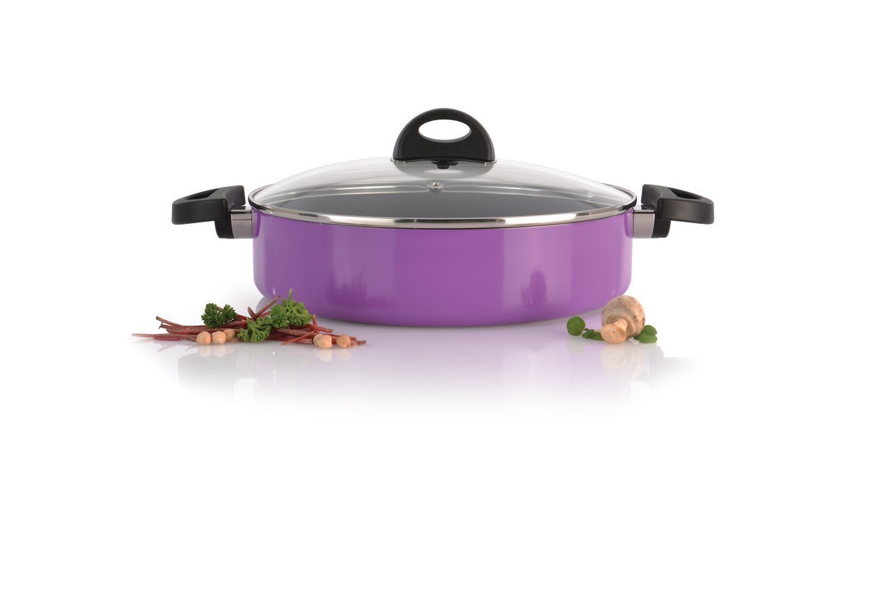 Сотейник с двумя ручками 26см 3,2л (фиолетовый) BergHOFF Eclipse 3700148 Сотейник с двумя ручками 26см 3,2л (фиолетовый) BergHOFF Eclipse 3700148Сотейники<br>Сотейник с двумя ручками 26см 3,2л (фиолетовый) BergHOFF Eclipse 3700148<br> <br>Прочная и простая в использовании посуда с быстрым и равномерным распределением тепла. Многослойное и армированное, свободное от ПФОК антипригарное покрытие для удобного извлечения пищи и легкой чистки. Не содержит ни свинца, ни кадмия.<br>Крышка обеспечивает эффективное закрытие: тепло сохраняется внутри кастрюли, что приводит к более быстрому разогреву, три вентиляционных отверстия предотвращают выплескивание. Благодаря стеклянной крышке можно наблюдать за ингредиентами в кастрюле. Не нужно поднимать крышку, растрачивая энергию и вкусовые качества. <br>Ненагревающиеся ручки для дополнительного комфорта и безопасности.<br>