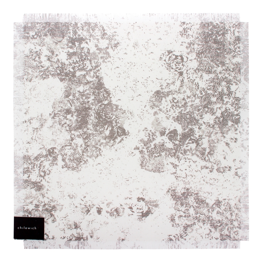 Салфетка подстановочная, винил, (38х39) Black&White CHILEWICH Faded Floral арт. 100382-001 Салфетка подстановочная, винил, (38х39) Black&White CHILEWICH Faded Floral арт. 100382-001Сервировка стола<br>длина (см): 38материал: винилпредметов в наборе (штук): 1страна: СШАширина (см): 39.0<br>