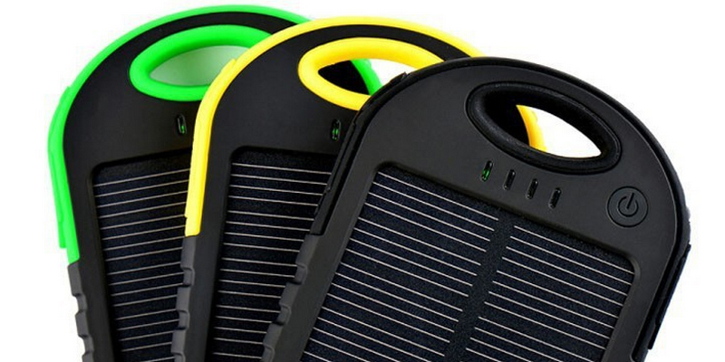 Внешний аккумулятор Power Bank на солнечных батареях Solar Charger 5000mah