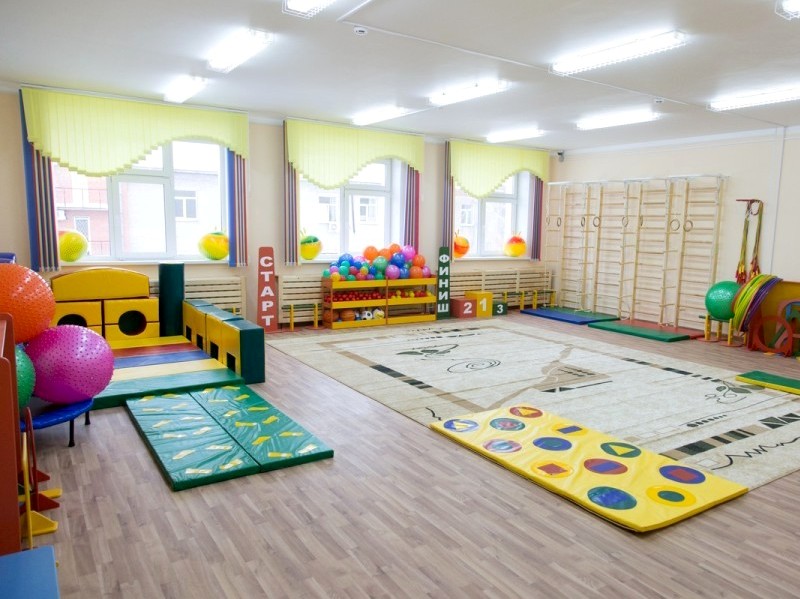 Оформить физкультурный зал в детском саду