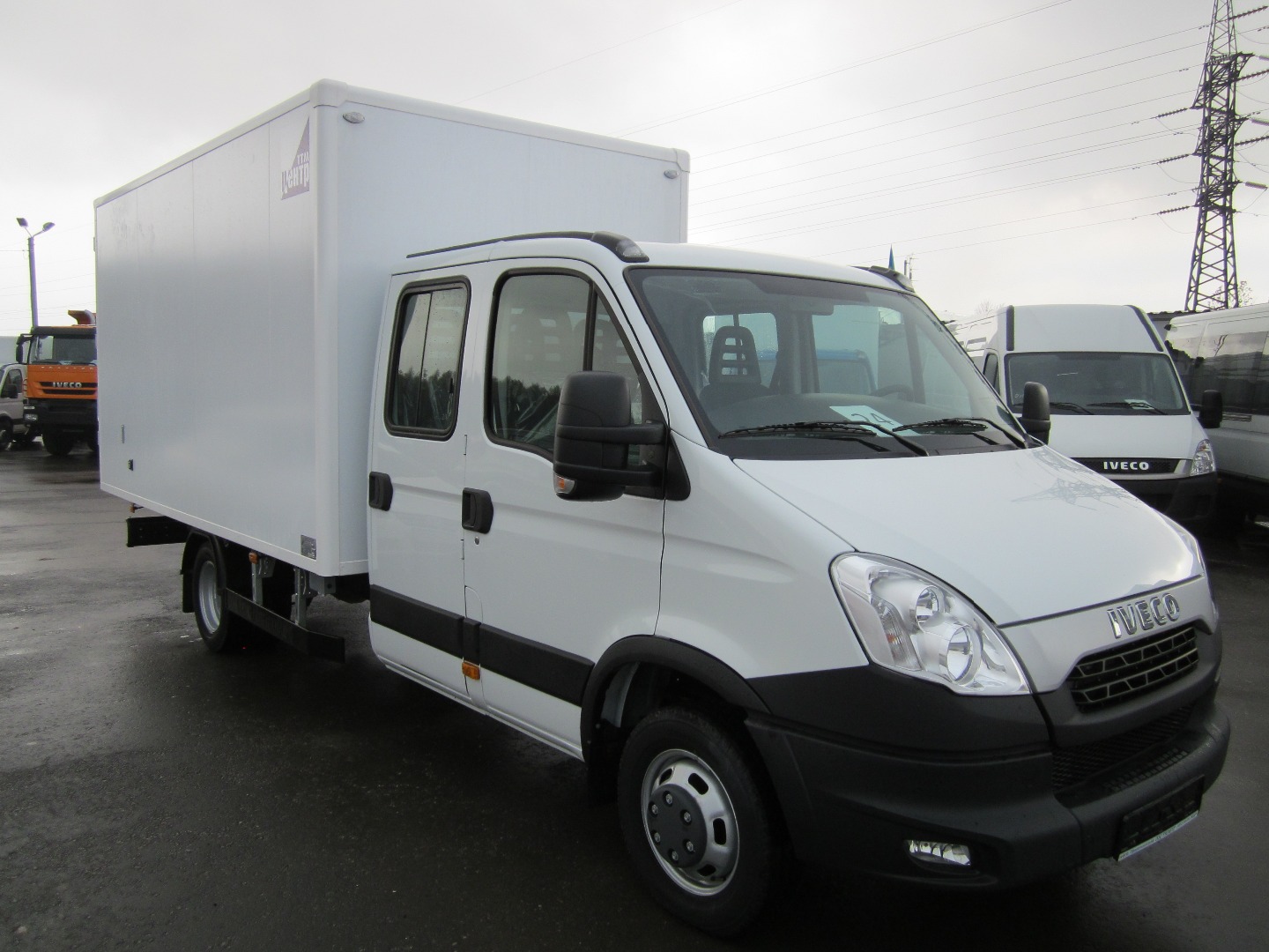 Iveco daily 50. Iveco Daily 50c15. Ивеко Дейли 50. 35s15 Iveco Daily. Iveco Daily 50c15 габариты.