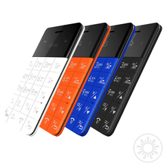 Ультратонкий анти-смартфон Elari CardPhone