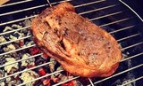 Приготовление стейков на гриле