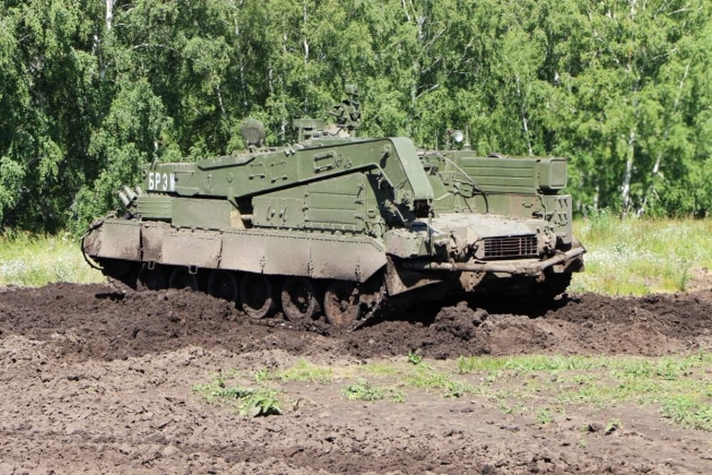 В Омске осваивают новый тягач В Омске осваивают новый тягач