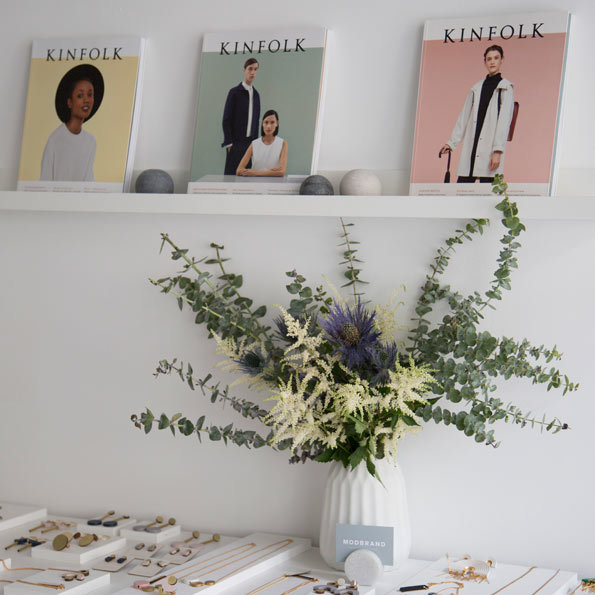 POP-UP SHOP в MODBRAND POP-UP SHOP в MODBRAND