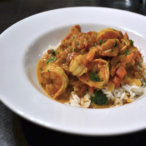 https://static-eu.insales.ru/images/products/1/1150/51602558/eggplant_pinang_curry.jpg
