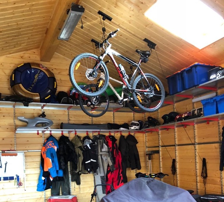 Как сделать гараж для велосипеда