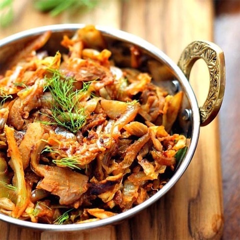 https://static-eu.insales.ru/images/products/1/1489/98584017/spiced_indian_cabbage.jpg