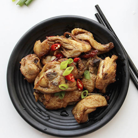 https://static-eu.insales.ru/images/products/1/1950/67577758/sa_cha_chicken.jpg
