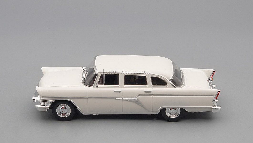 1:43 GAZ-13 Chaika #268 DeAgostini Autolegends of the USSR