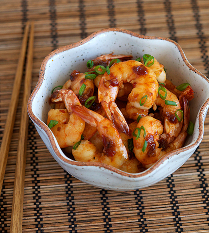 https://static-eu.insales.ru/images/products/1/2969/10341273/Shrimps_in_garlic_sause.jpg