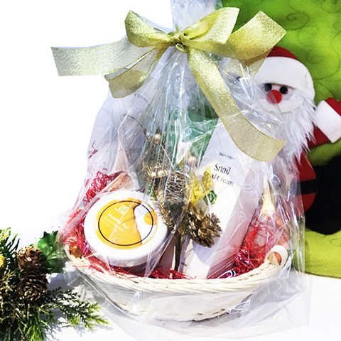 https://static-eu.insales.ru/images/products/1/3186/268864626/korean_cosmetics_2019.jpg