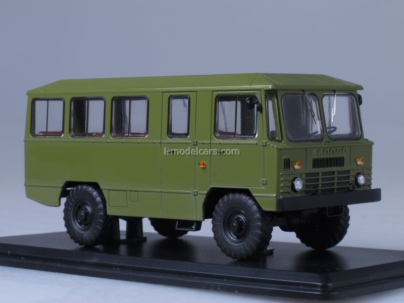 MODEL CARS GAZ-66 AMS-66 Army Bus khaki 1:43 Start Scale Models (SSM)