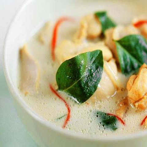 https://static-eu.insales.ru/images/products/1/3426/56479074/chicken_pinapple_curry.jpg
