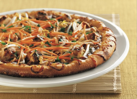 https://static-eu.insales.ru/images/products/1/3544/14421464/thai_pizza_last.jpg