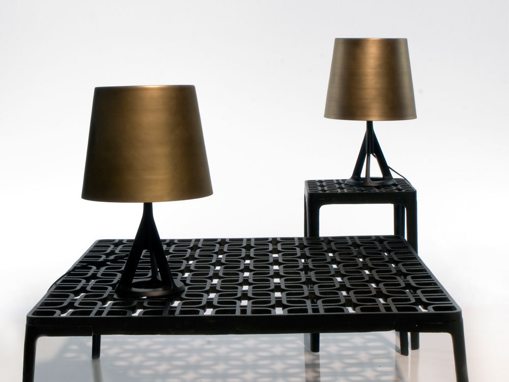 Replica Base Table Lamp In Order
