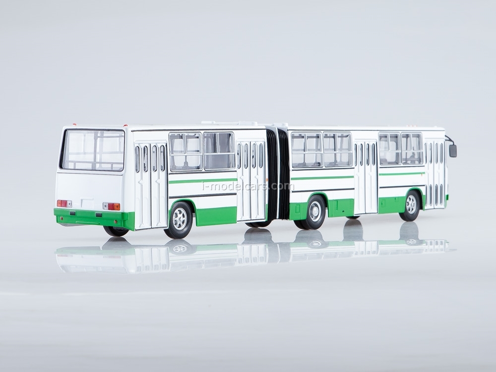 Scale model bus 1/43 Ikarus-280.33 white-green