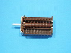 Переключатель духовки Electrolux, Zanussi, AEG 3570468029, 3570668016 Переключатель духовки Electrolux, Zanussi, AEG 3570468029, 3570668016