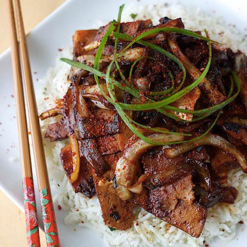 https://static-eu.insales.ru/images/products/1/4945/107164497/pulgogi_tofu.jpg