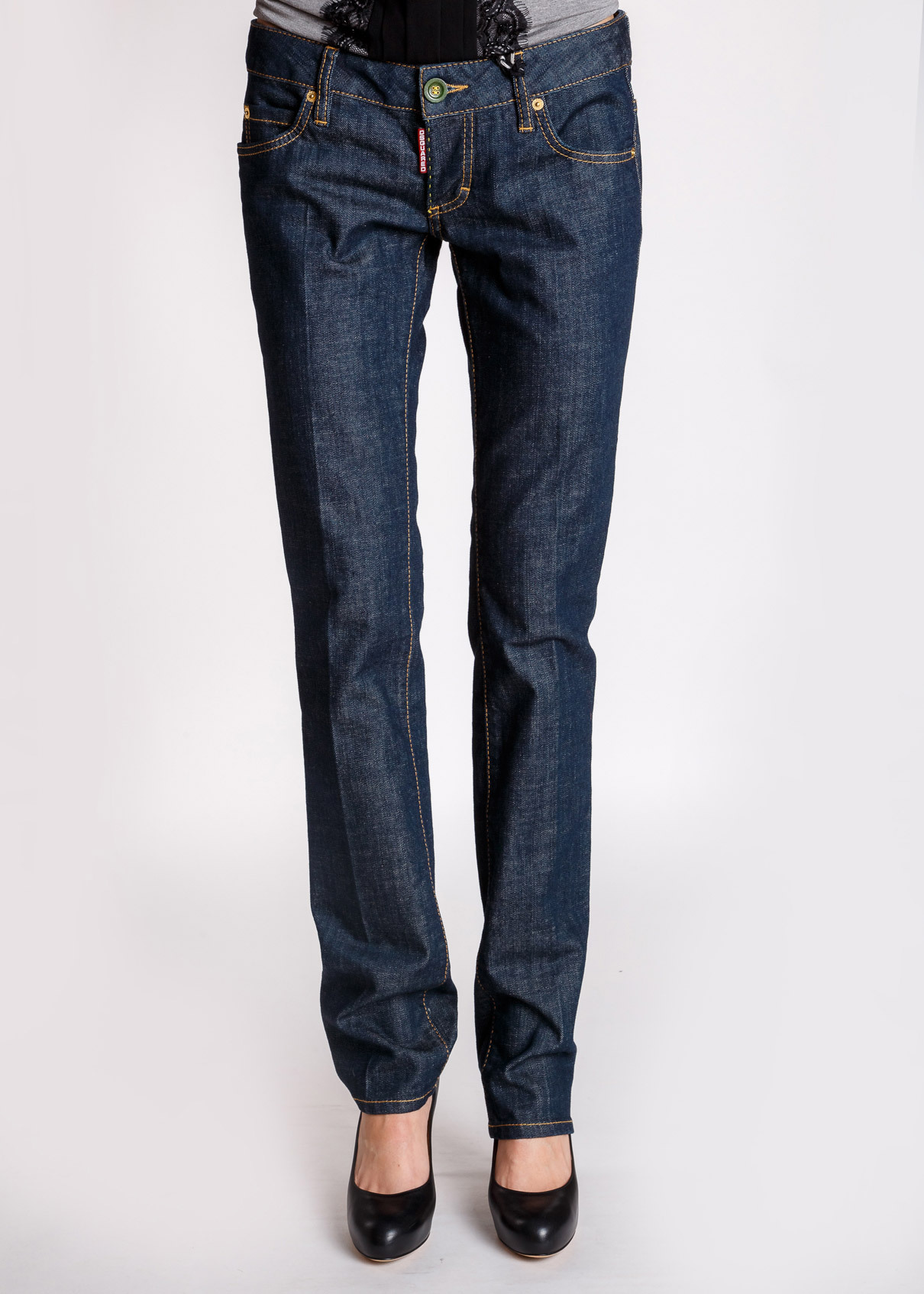 Dsquared джинсы с доставкой