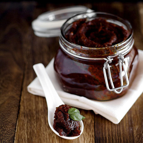 https://static-eu.insales.ru/images/products/1/5634/46413314/hom_made_tom_yum_paste.jpg