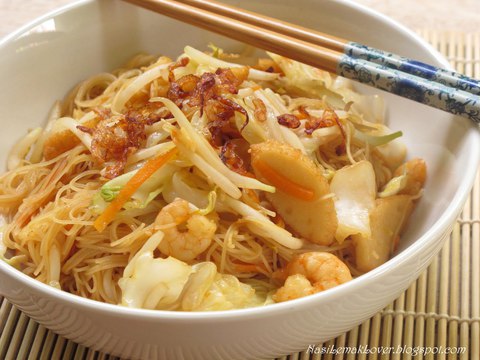 https://static-eu.insales.ru/images/products/1/5687/21755447/satay_bee_hoon.jpg