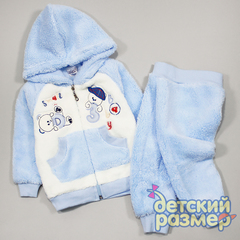 Костюм
