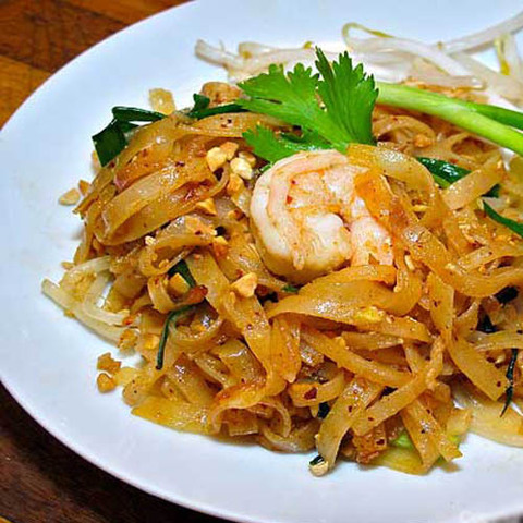 https://static-eu.insales.ru/images/products/1/5879/40589047/hot_thao_noodles.jpg