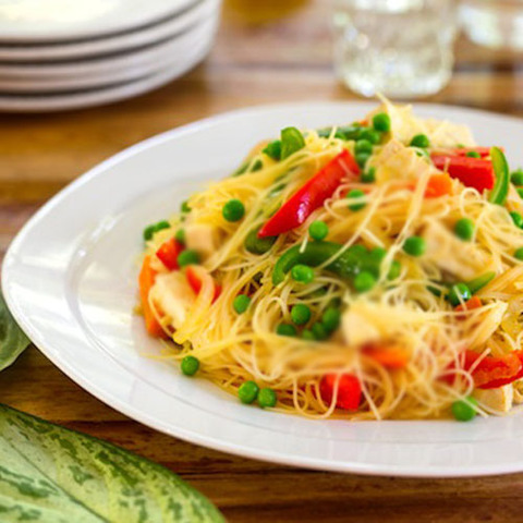 https://static-eu.insales.ru/images/products/1/6087/55654343/satay_noodles.jpg