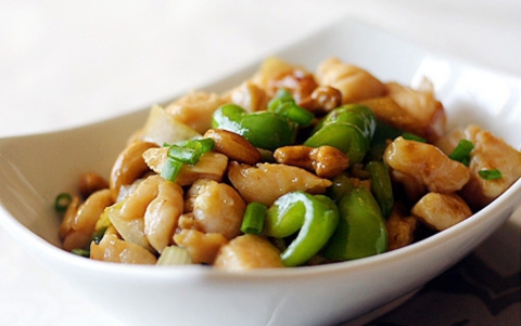 https://static-eu.insales.ru/images/products/1/6275/9689219/0812784001334754411_cashew___chillies.jpg