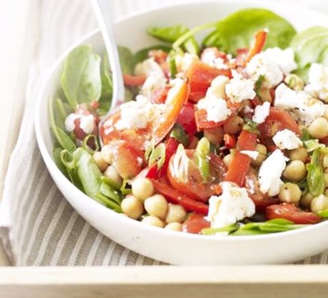 https://static-eu.insales.ru/images/products/1/6418/9689362/0890962001339251236_feta_chili_salad.jpg