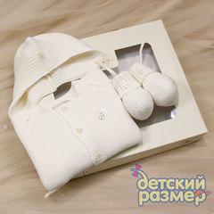 Подарочная коробка