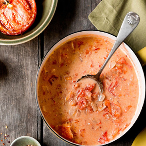 https://static-eu.insales.ru/images/products/1/6828/110164652/coconut_tomato_dip.jpg