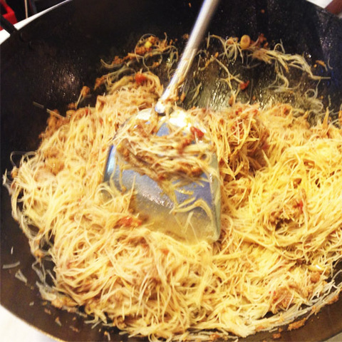 https://static-eu.insales.ru/images/products/1/7468/59841836/rice_virmicelli_wok.jpg