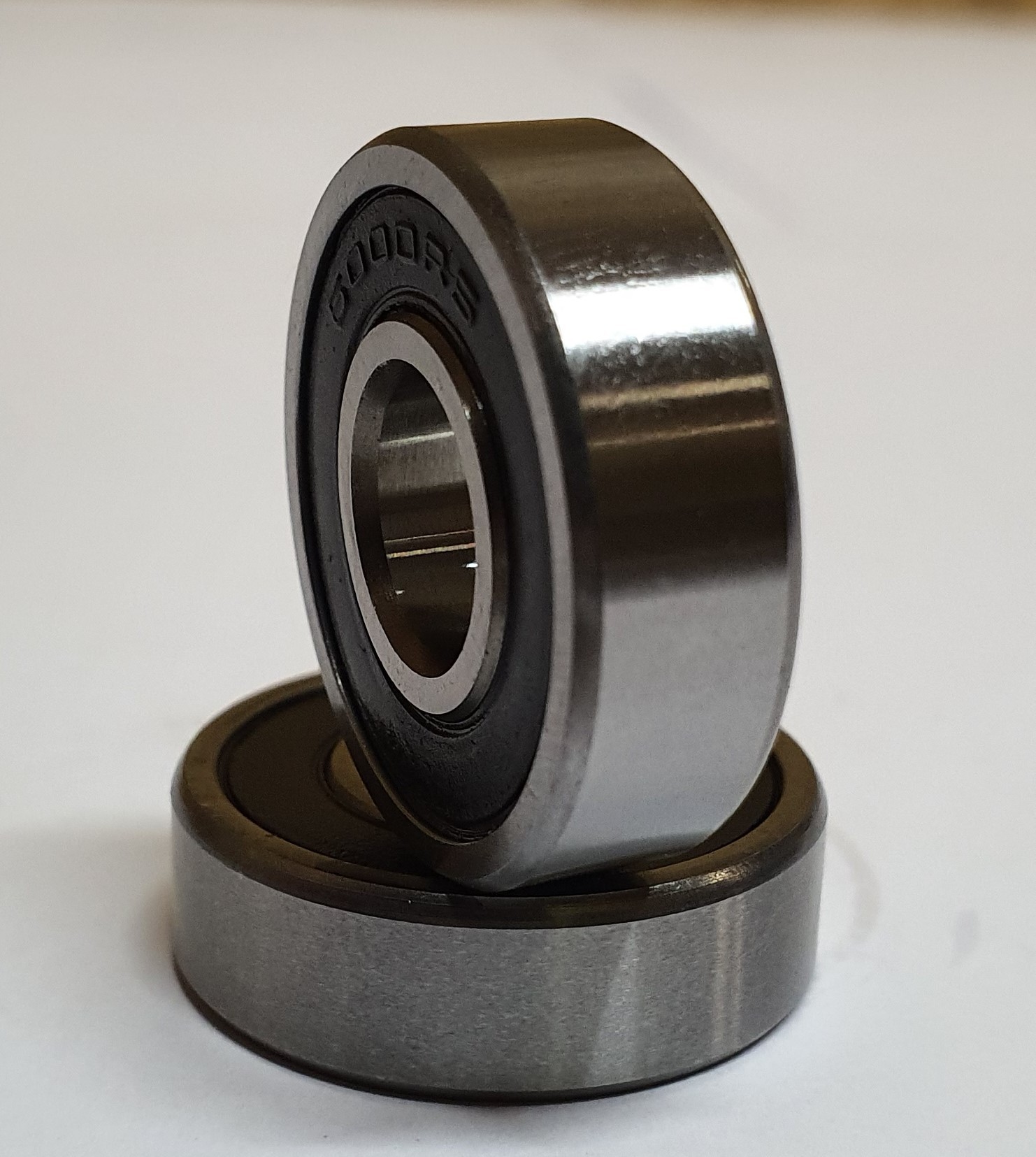 Подшипник 6000 2rs skf