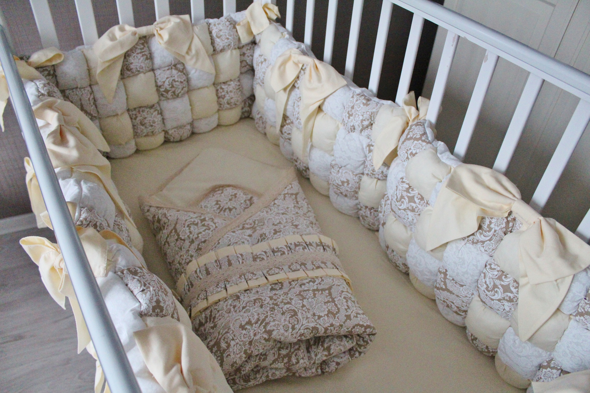 одеяло в кровать для новорожденного