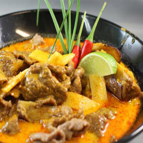 https://static-eu.insales.ru/images/products/1/7946/64053002/redd_curry_beef_noodles.jpg